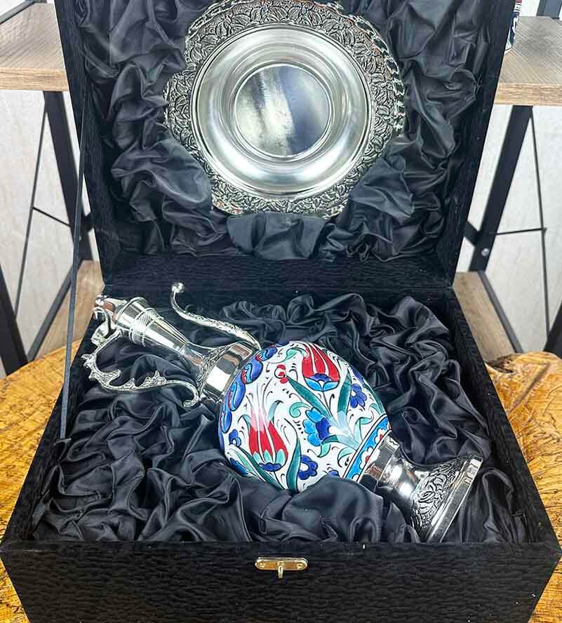 Silberbeschichtetes Keramik-Kannen-Set mit klassischem rotem Tulpenmuster - 2