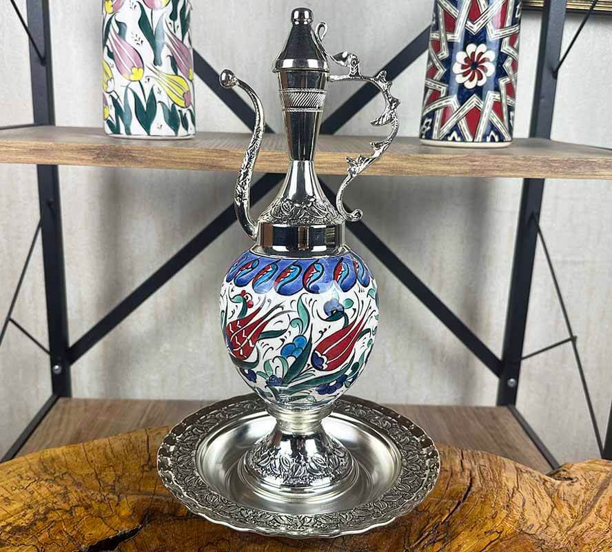 Silberbeschichtetes Keramik-Kannen-Set mit klassischem rotem Tulpenmuster - 1