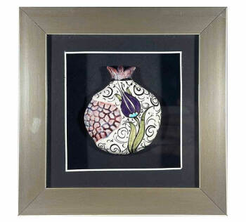 Violette Tulpe – Granatapfel-Plakette mit Iznik-Keramik - Çini Evi