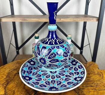 VIP Geschenk – İznik Keramikvase und Teller Set mit Seldschuk-Sternmotiv, 1. Klasse Handarbeit - Çini Evi