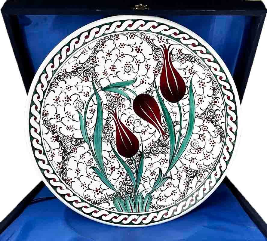 VIP Gift for State Officials Halic and Tulips Iznik Ceramic Plate - 1