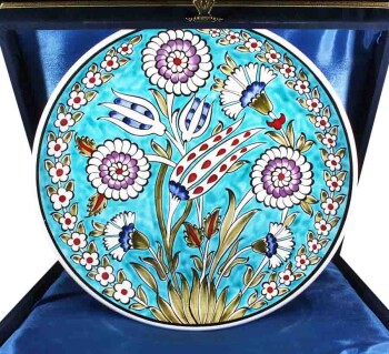 Windy Garden Iznik Ceramic Plate - Çini Evi