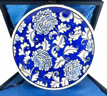 Zarif Çiçekler Mavi Beyaz İznik Çini Tabak 25 cm - Çini Evi